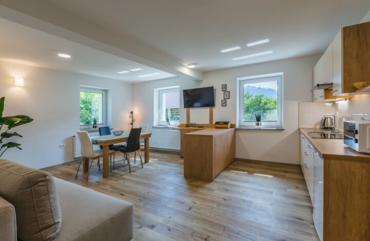 Enosobni apartma v Bohinju – Domačija Log